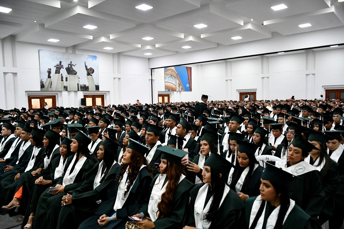 Los nuevos graduados están preparados para aportar de manera significativa a la sociedad.