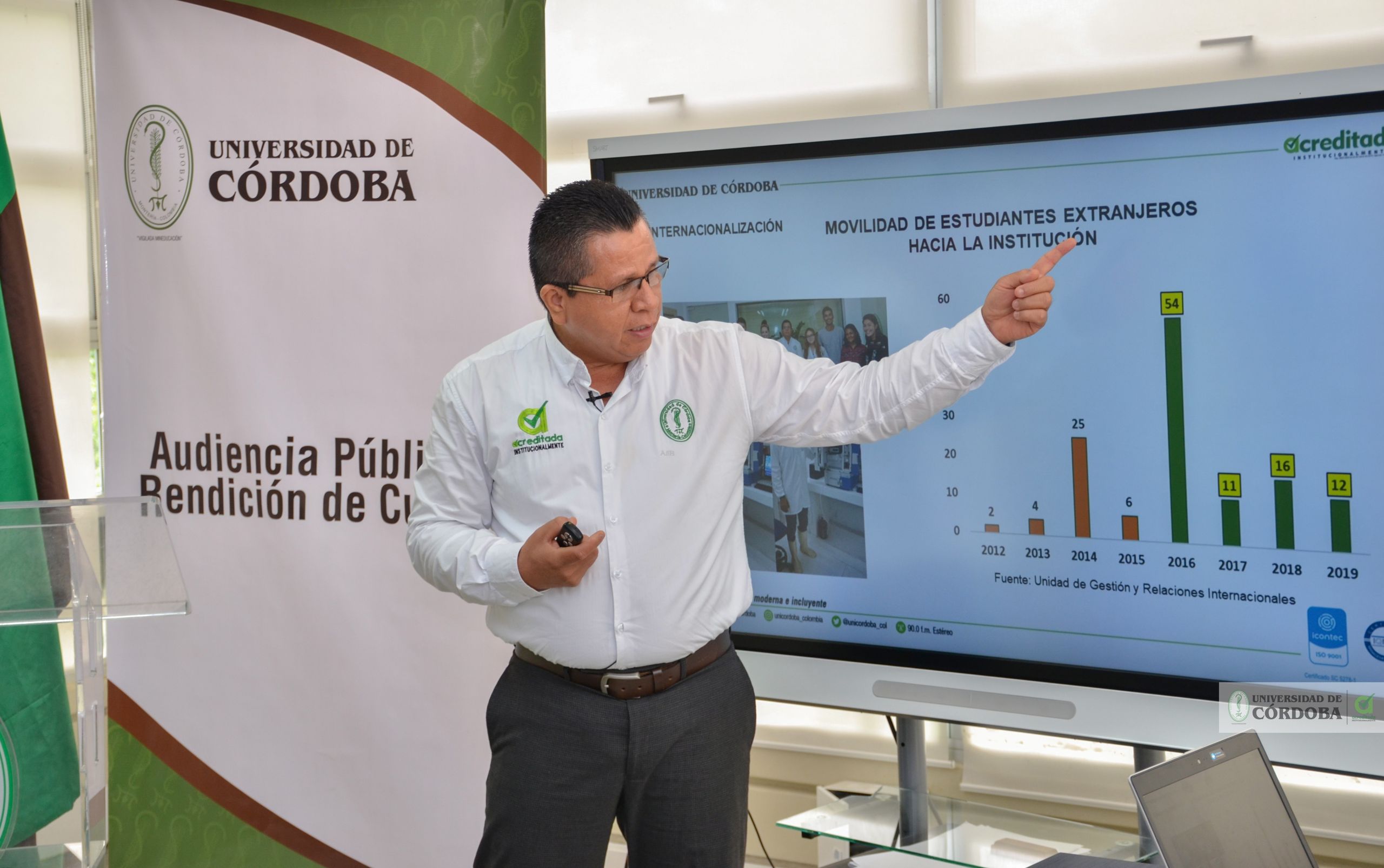 El rector de Unicórdoba, Jairo Torres Oviedo, durante la audiencia pública de rendición de cuentas, vigencia 2019.