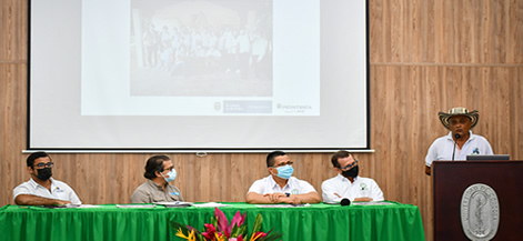 El ministro de Agricultura y Desarrollo Rural, Rodolfo Zea Navarro, durante su intervención.