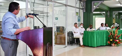 El rector, Jairo Torres Oviedo, presidió la inauguración de la Escuela de Negocios y Desarrollo Económico de Unicórdoba.
