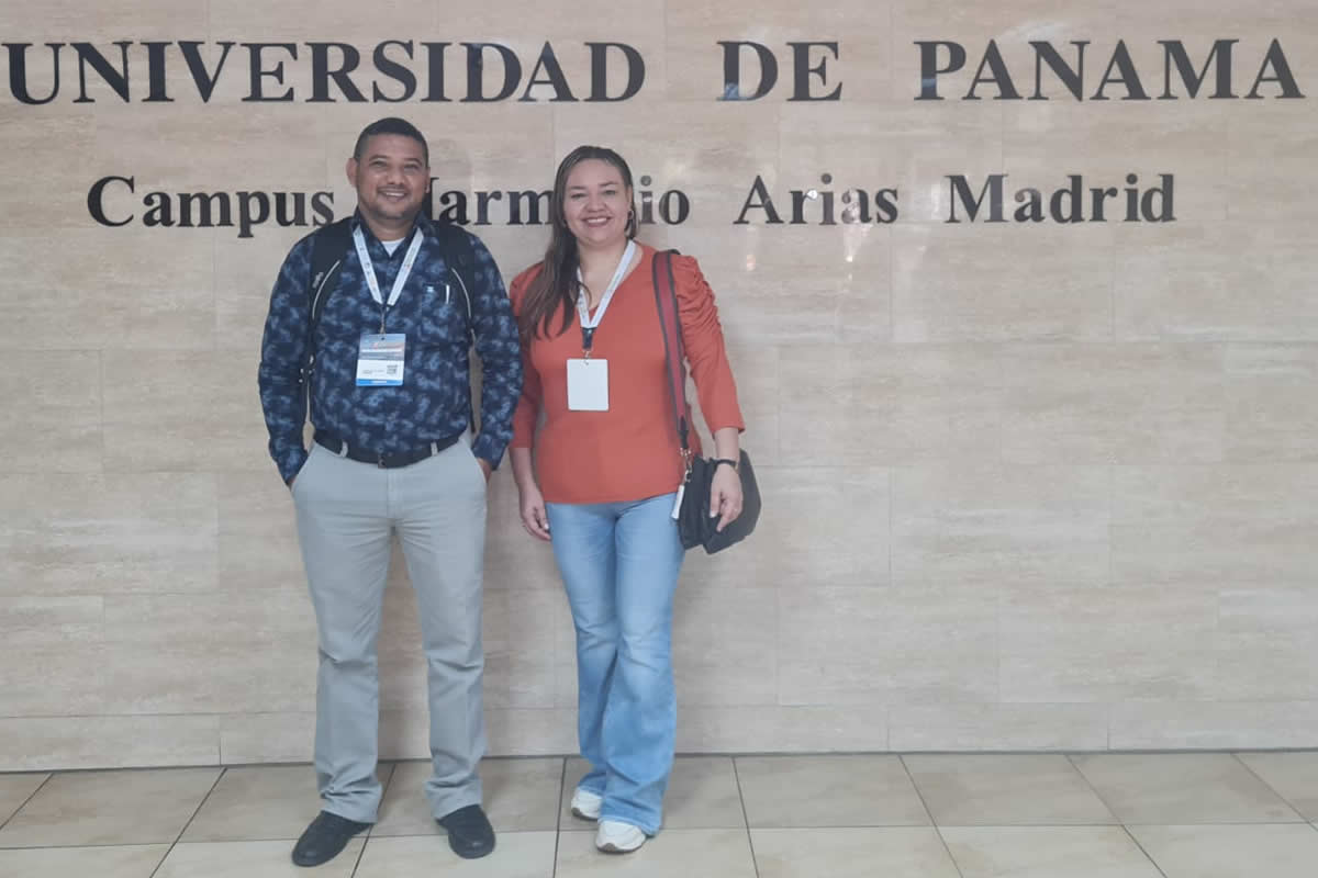 Ibeth Morales Escobar y Arnaldo Peinado Méndez. Docentes de la Facultad de Educación y Ciencias Humanas.