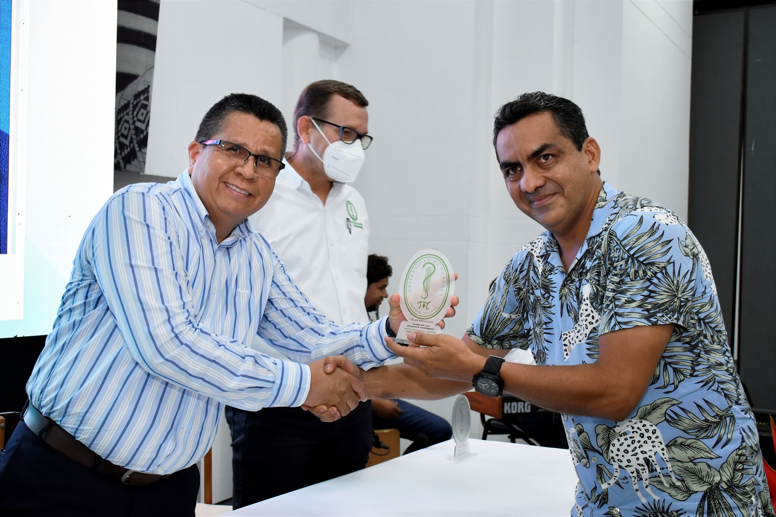 Exaltación docentes investigadores de Unicórdoba