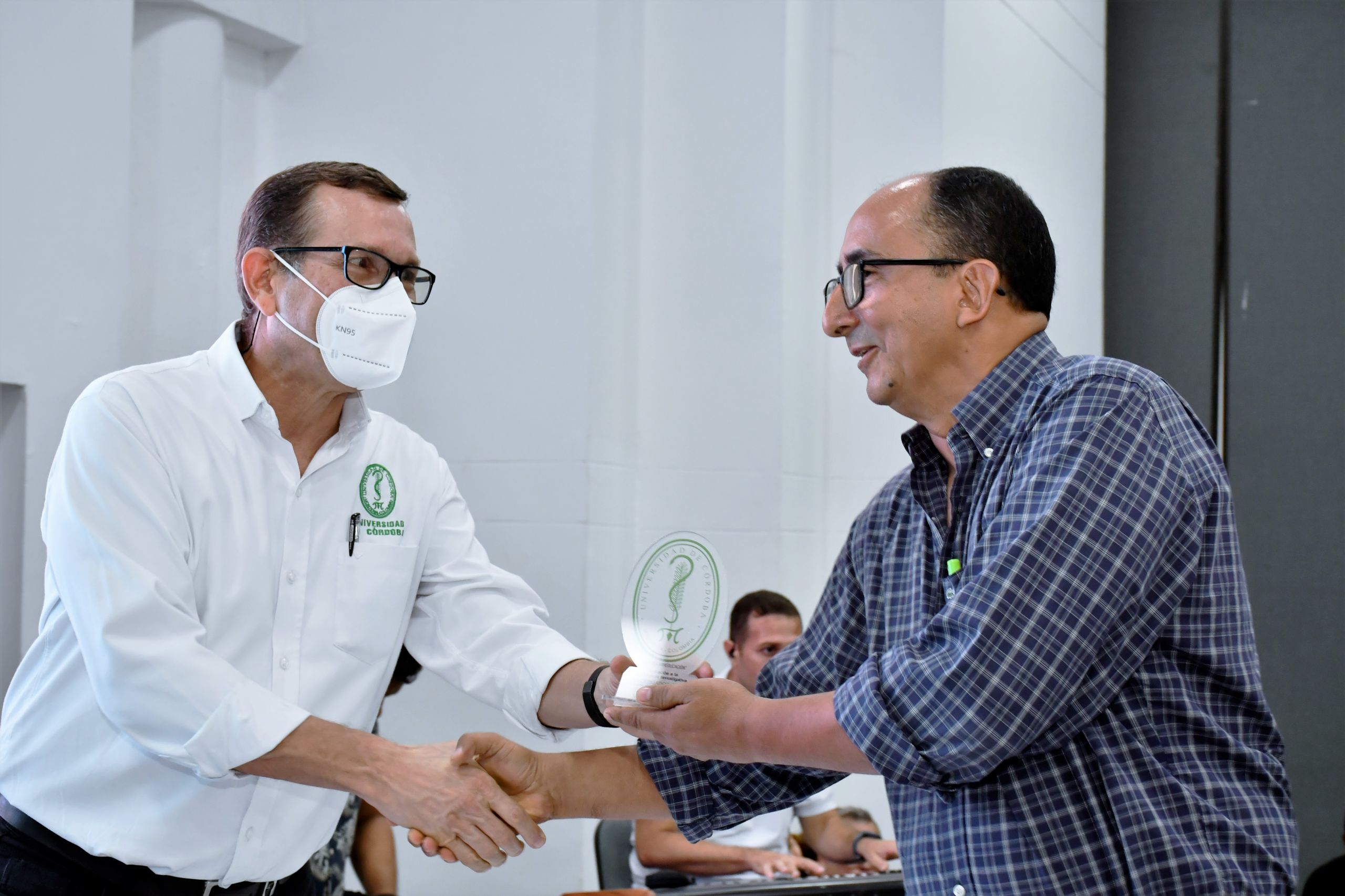 Exaltación docentes investigadores de Unicórdoba