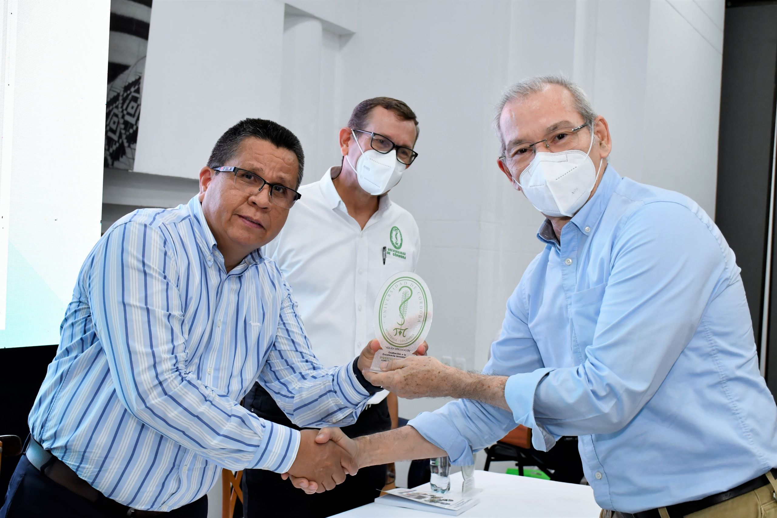 Exaltación docentes investigadores de Unicórdoba