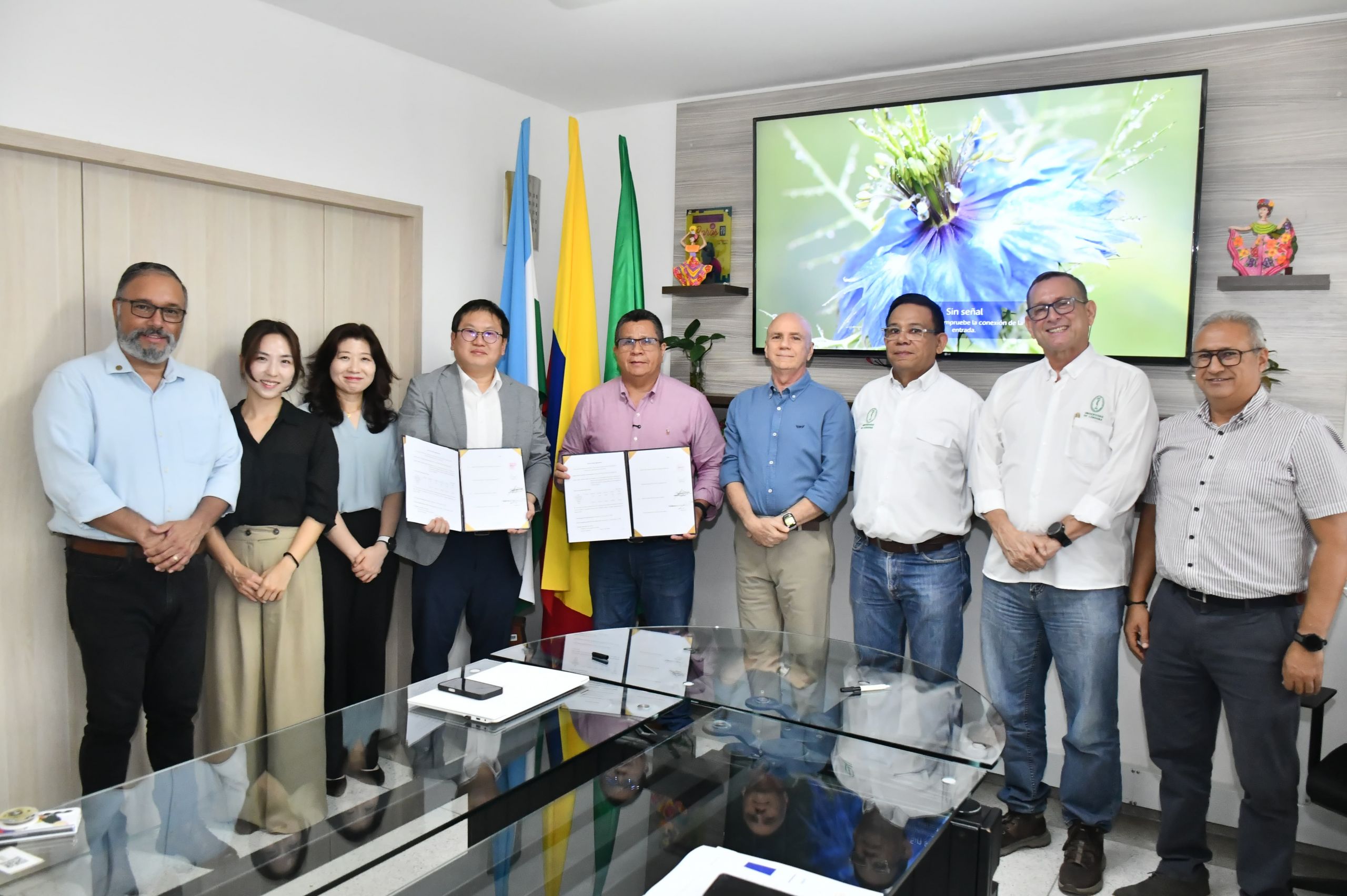 Con esta firma, la Universidad de Córdoba continúa consolidándose como una universidad que se articula con las redes científicas y de conocimiento a nivel global.