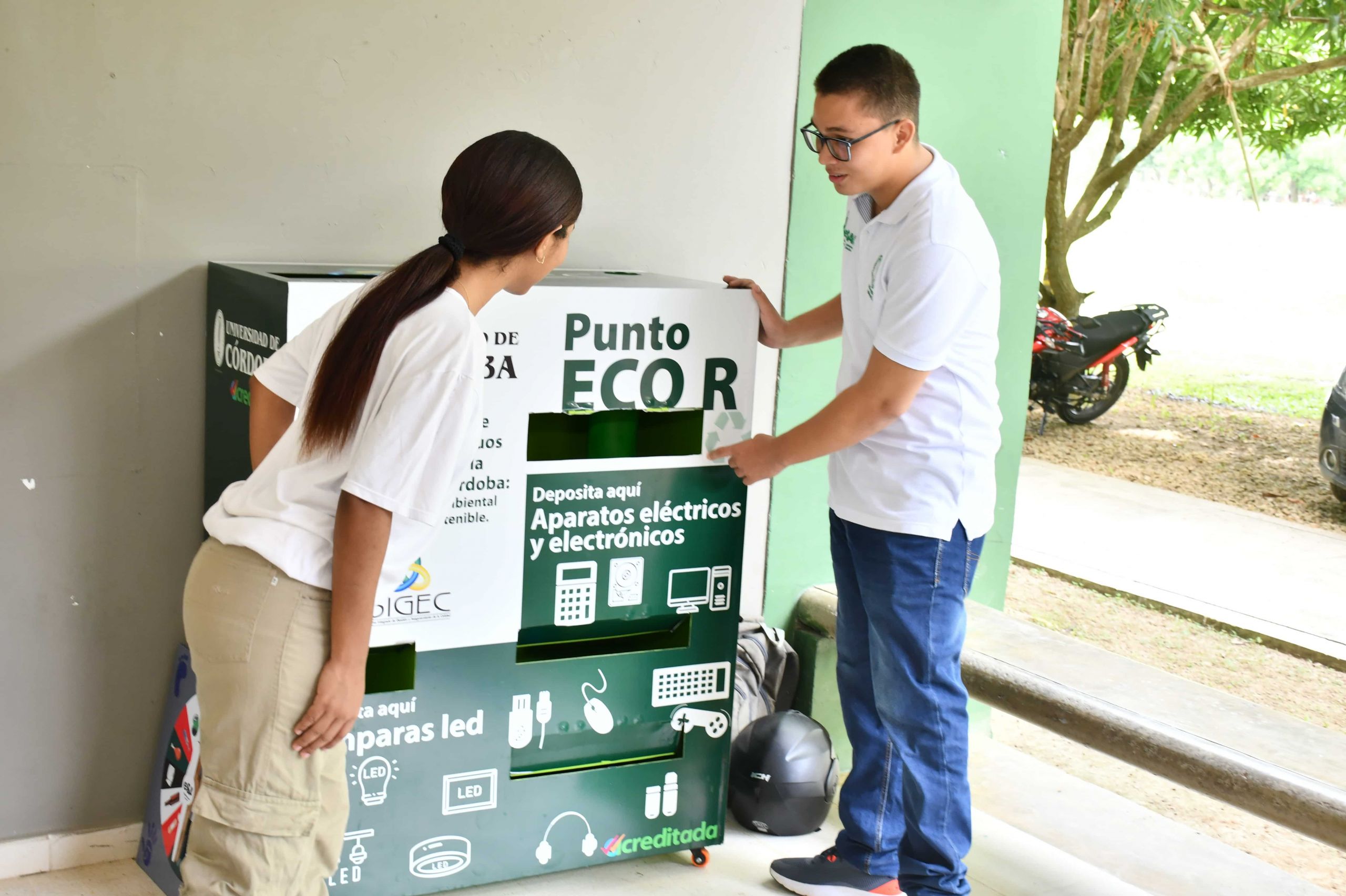 La iniciativa busca que cada vez más integrantes de la comunidad unicordobesa se sumen al manejo responsable de los residuos posconsumo dentro del campus.