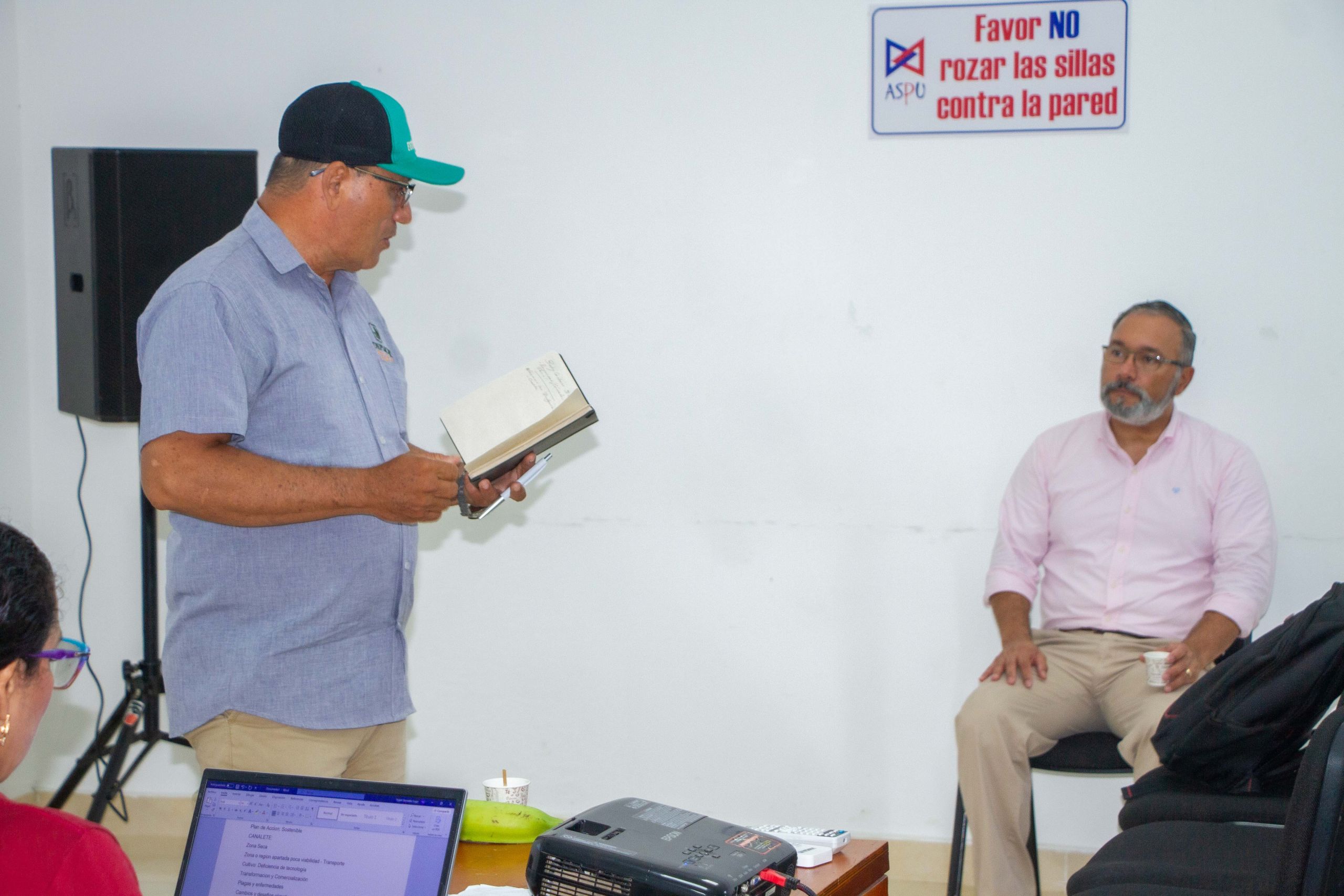 La reunión se realizó en el auditorio de los sindicatos de la Unicórdoba.