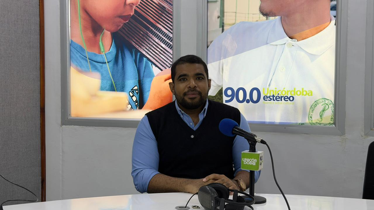 Profesor Rafael Zúñiga Mercado, adscrito al programa de Derecho, Facultad Ciencias Económicas, Jurídicas y Administrativas.